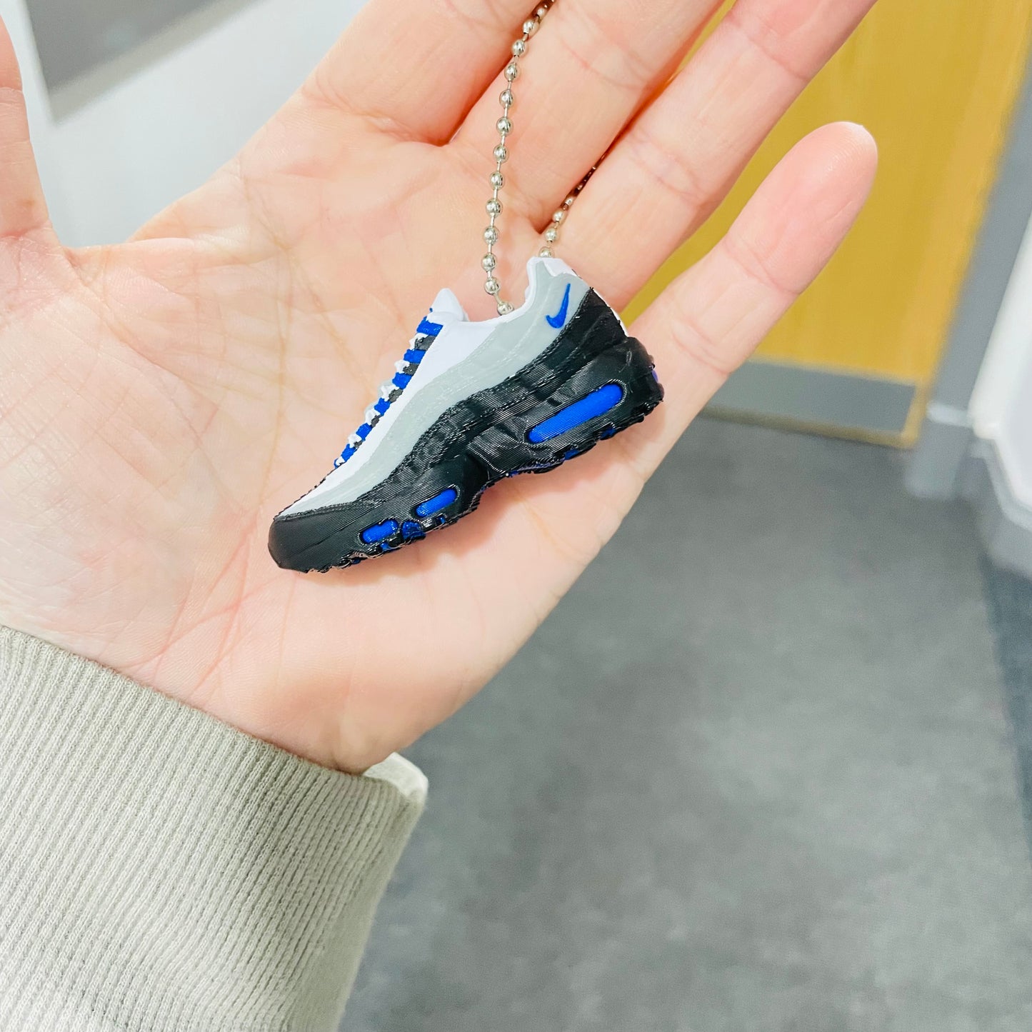 Air Max 95 multi colour Blue Keyring