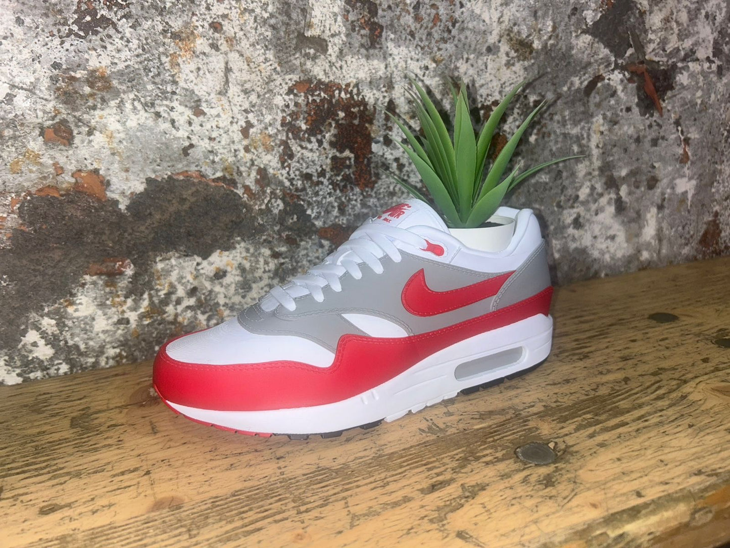 AM1 full colour