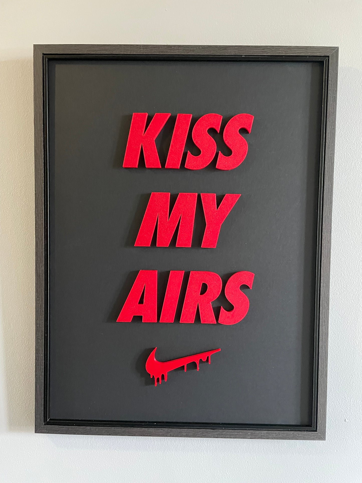 KISS MY AIRS -Black & Red