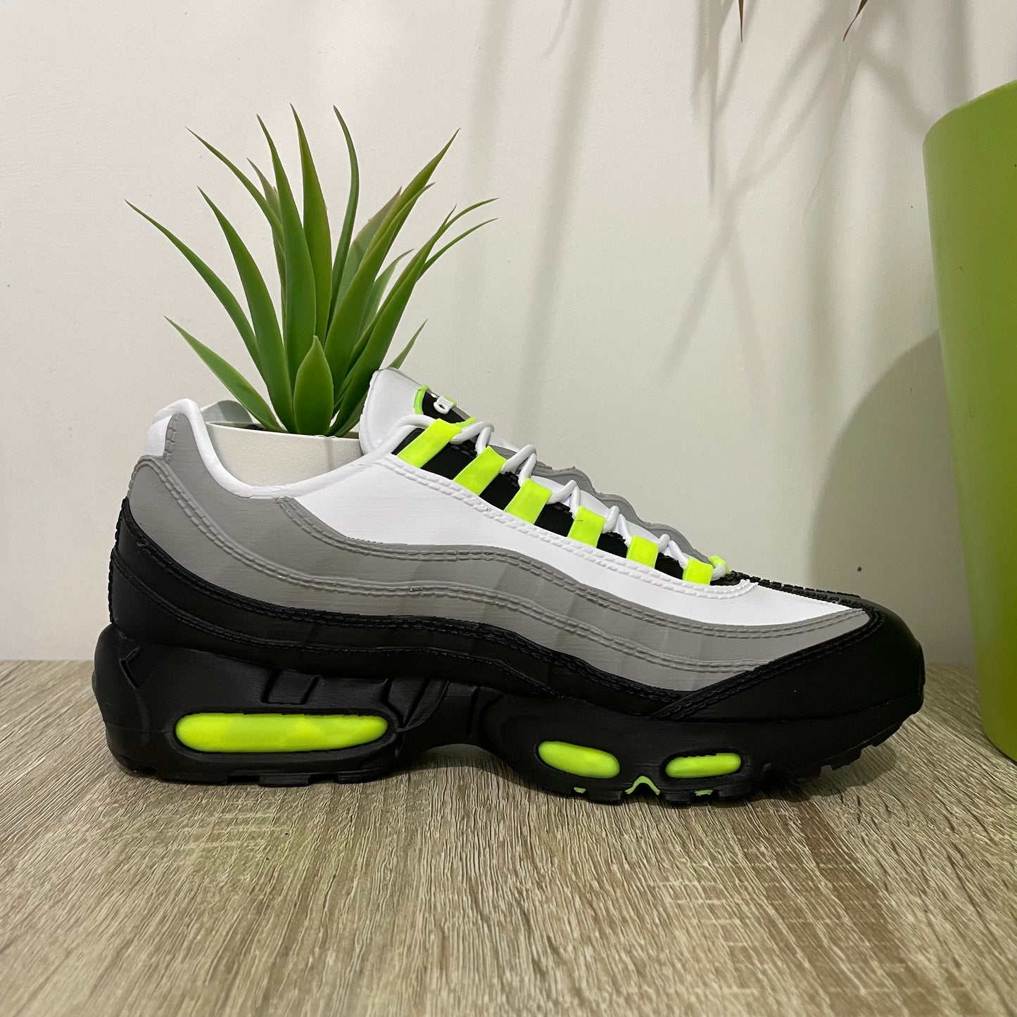 AM95 full colour