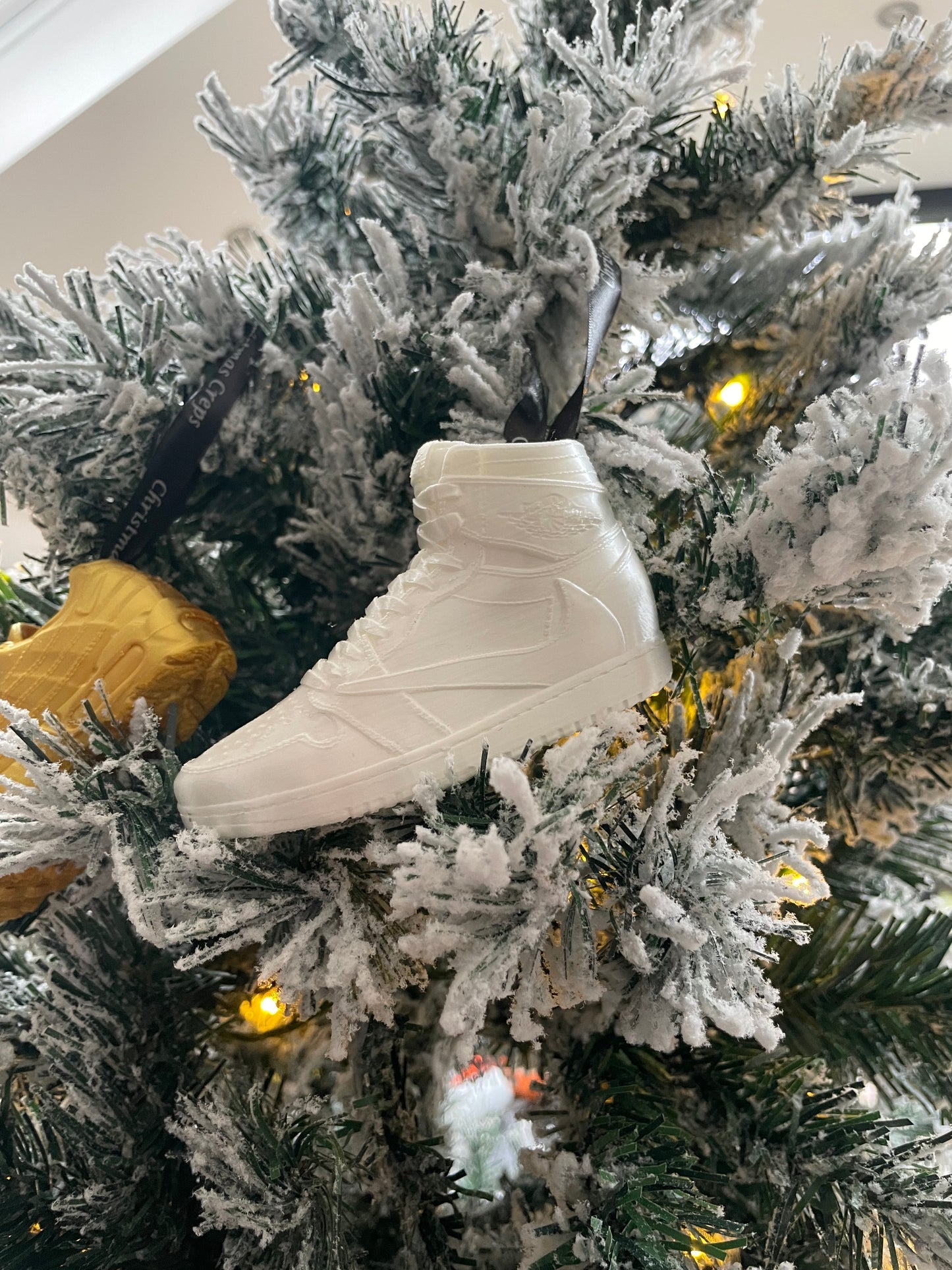 Travis Scott J1 High Christmas Crep