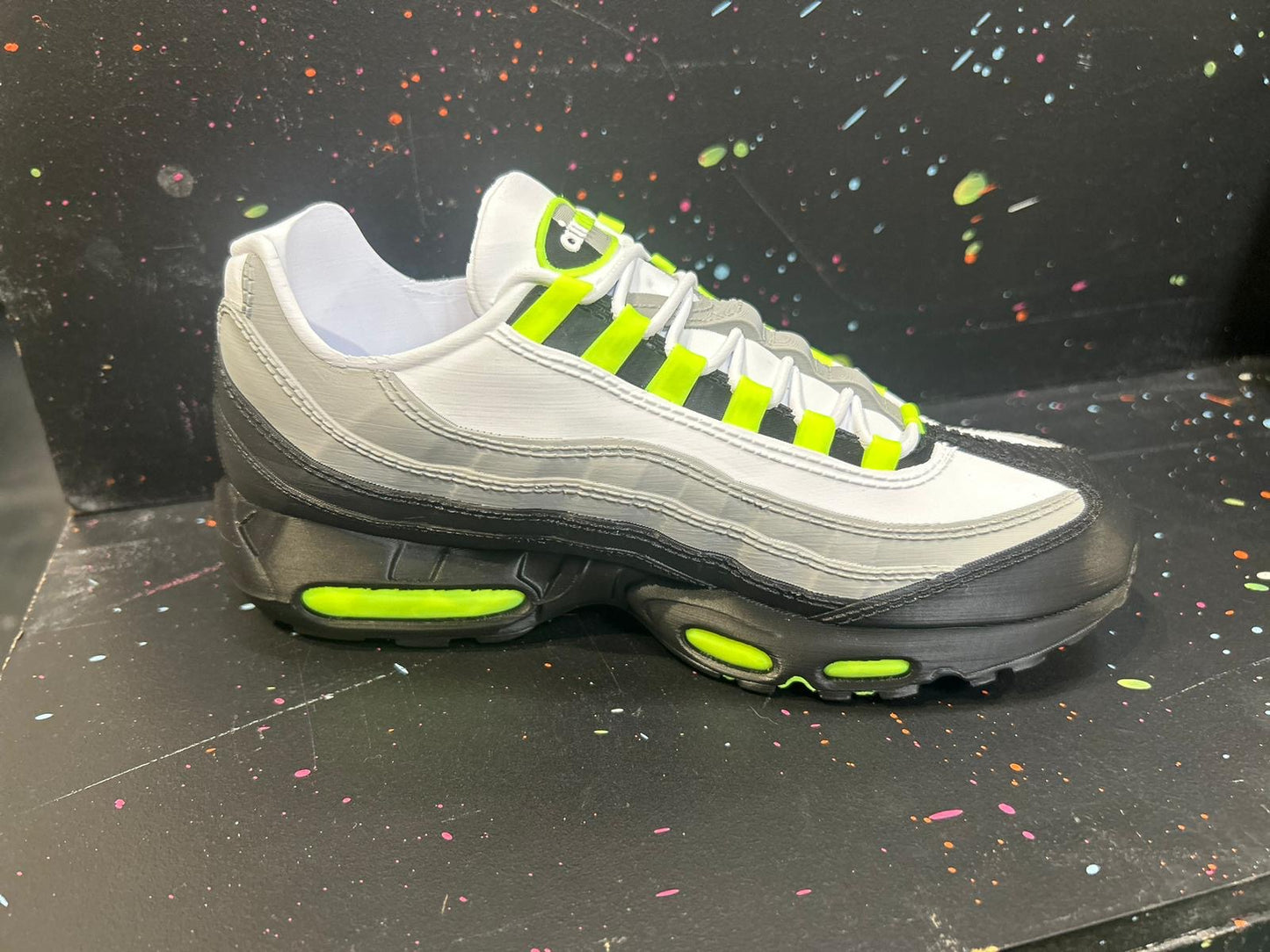 AM95 full colour